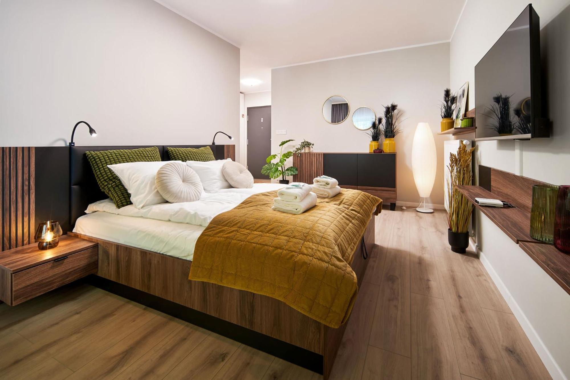 Symphony City Square Aparthotel Breslavia Exterior foto