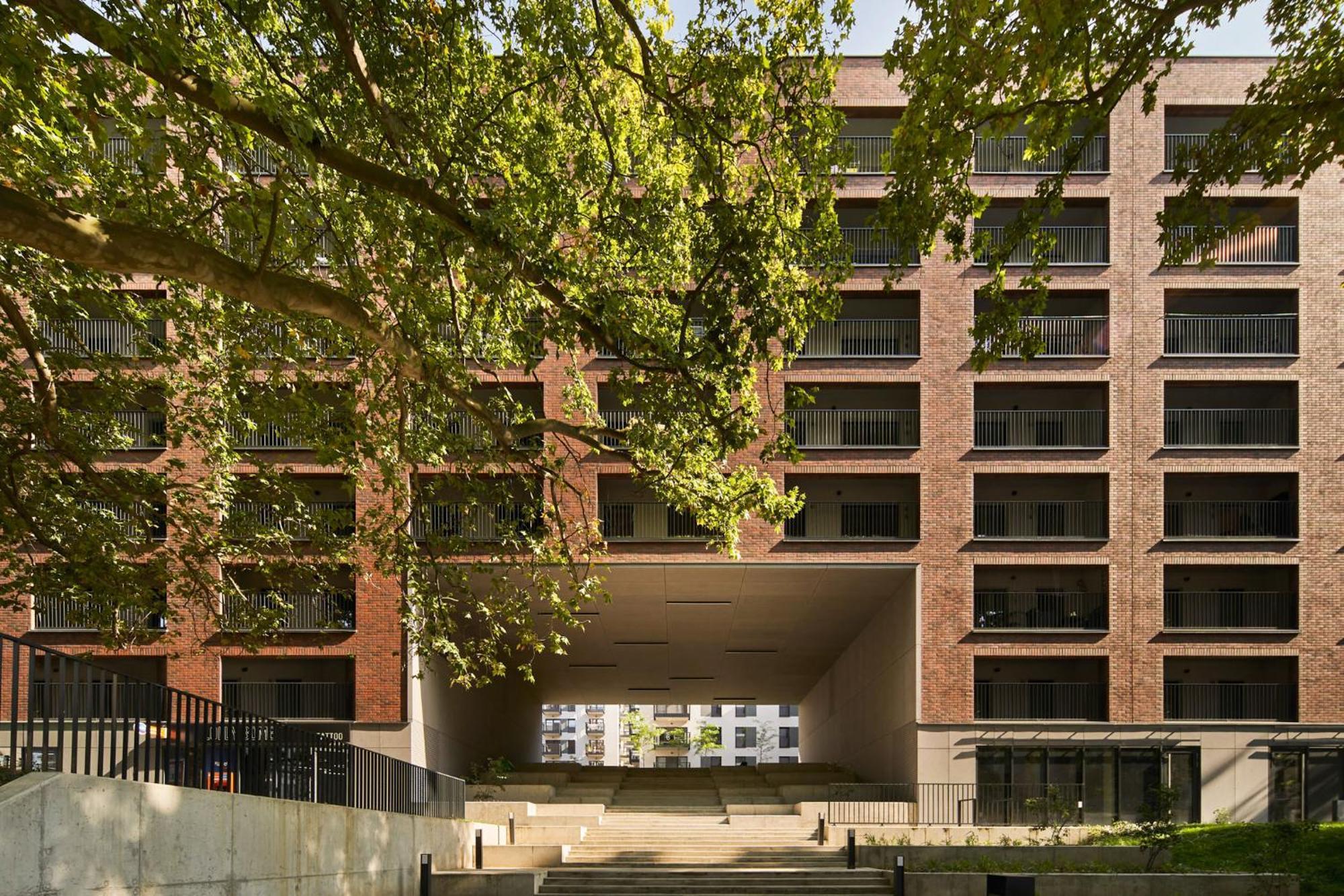 Symphony City Square Aparthotel Breslavia Exterior foto
