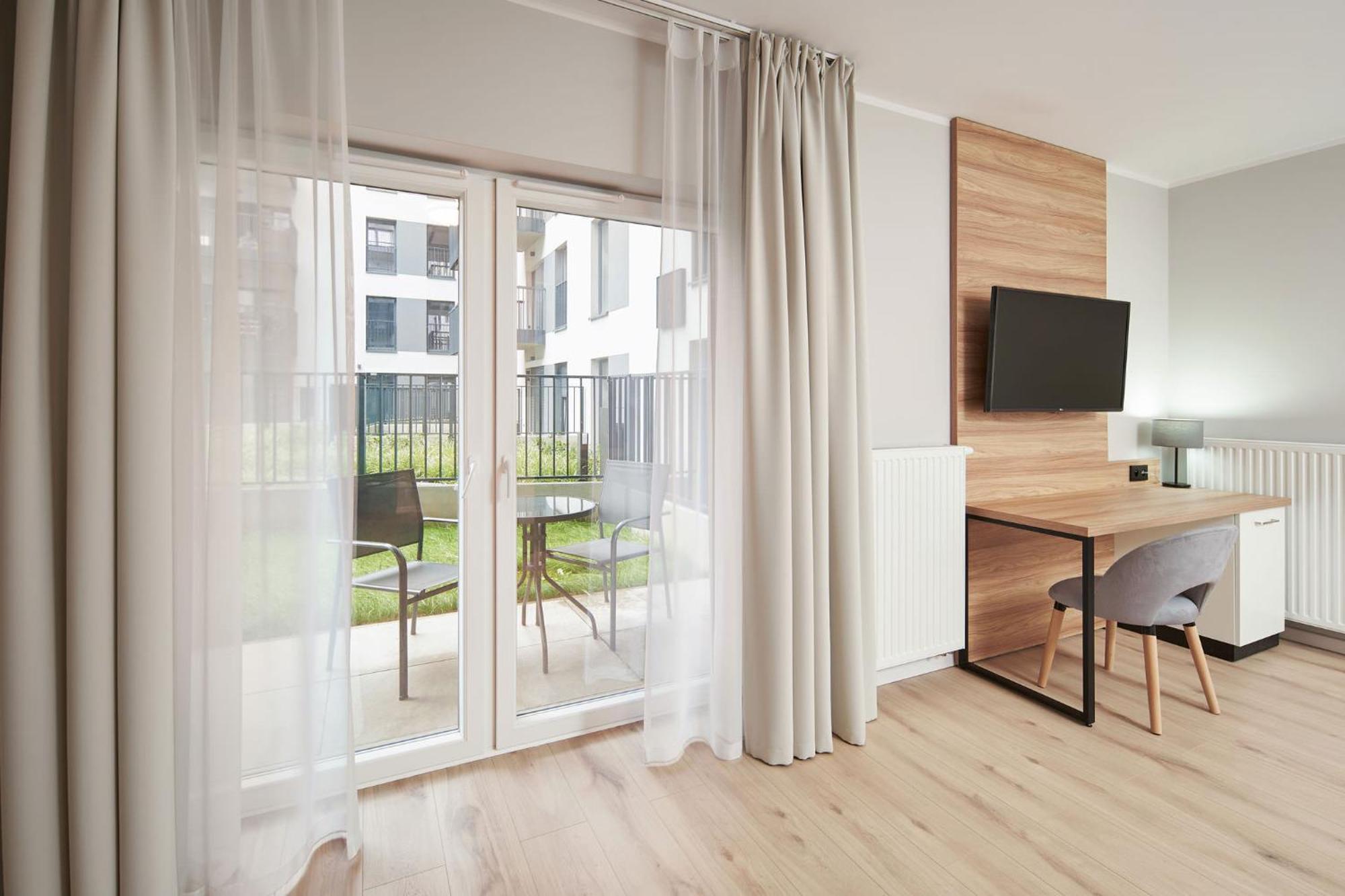 Symphony City Square Aparthotel Breslavia Exterior foto