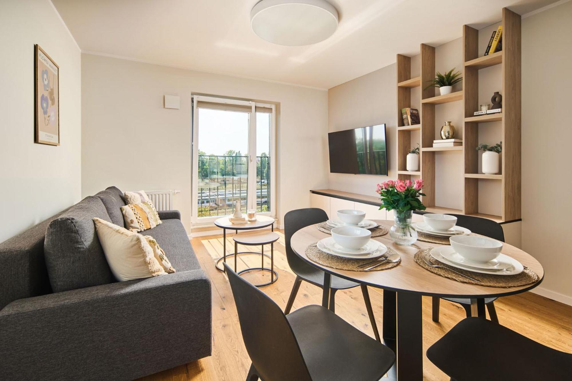 Symphony City Square Aparthotel Breslavia Exterior foto